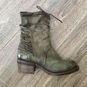 AS98 olive green leather boots-worn once